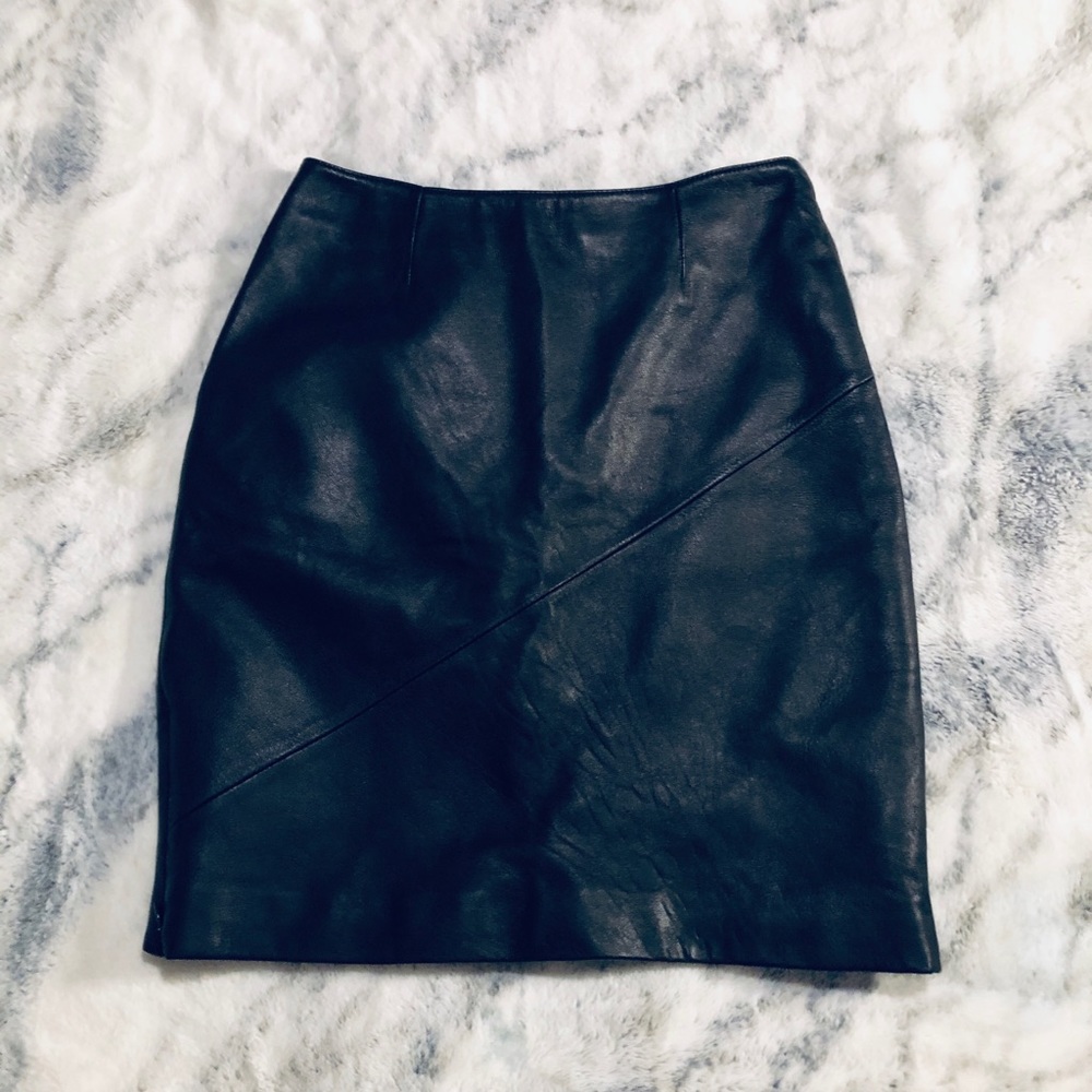 Wilson’s pelle studio black leather skirt